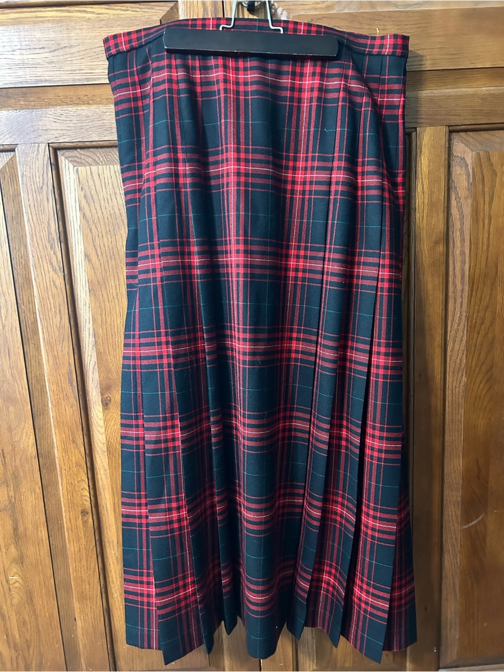 Pendleton Womens 16 Red Black Tartan Plaid Pleated Wool Skirt Holiday USA